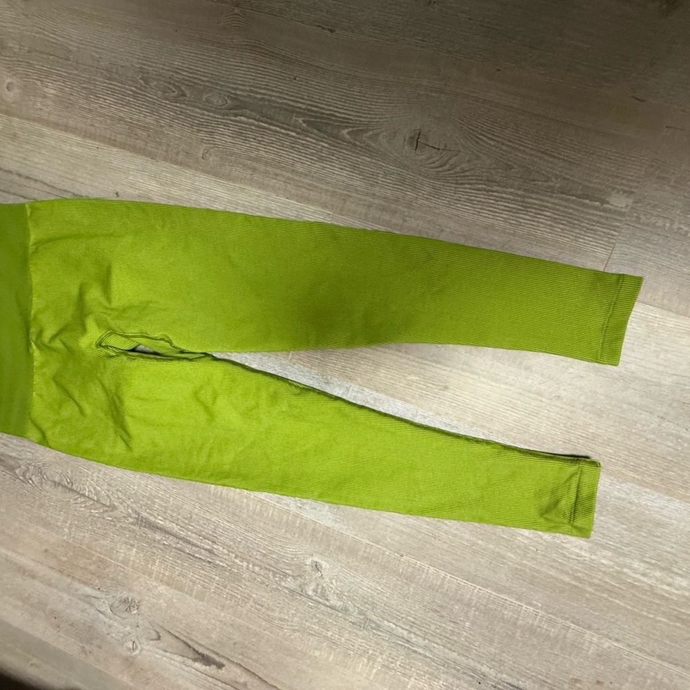 Outdoor Voices women’s Green Leggings - Picture 4 of 5